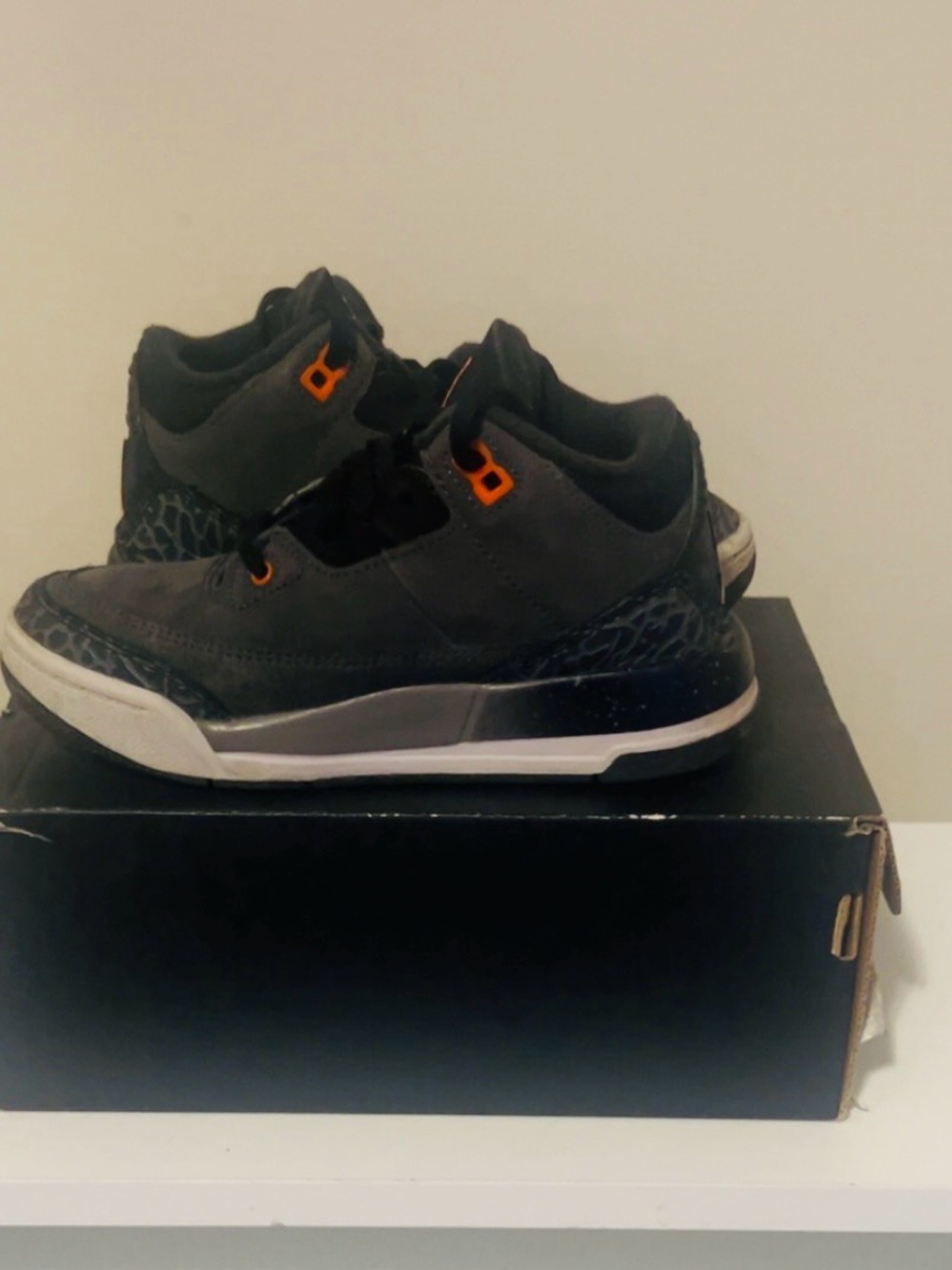 Little Boys Jordan 3 Retro “Fear Pack” 12c w Box